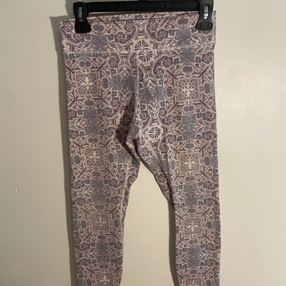 Ivory Ella Leggings